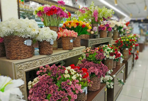 Artificial Flower Franchise: Exploring the Growing Floral Décor Market
